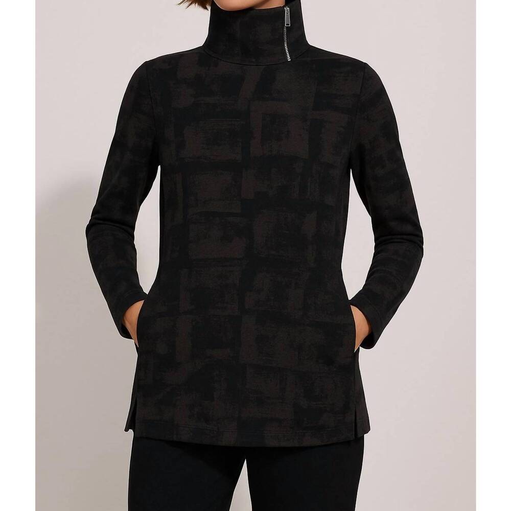 NEW E.L.I. the lodz top in black